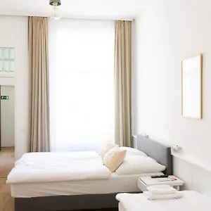 Kibi Self Check-in 3* Vienna