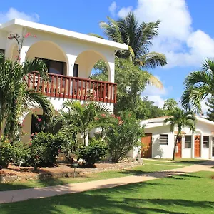 Hotel Carimar Club